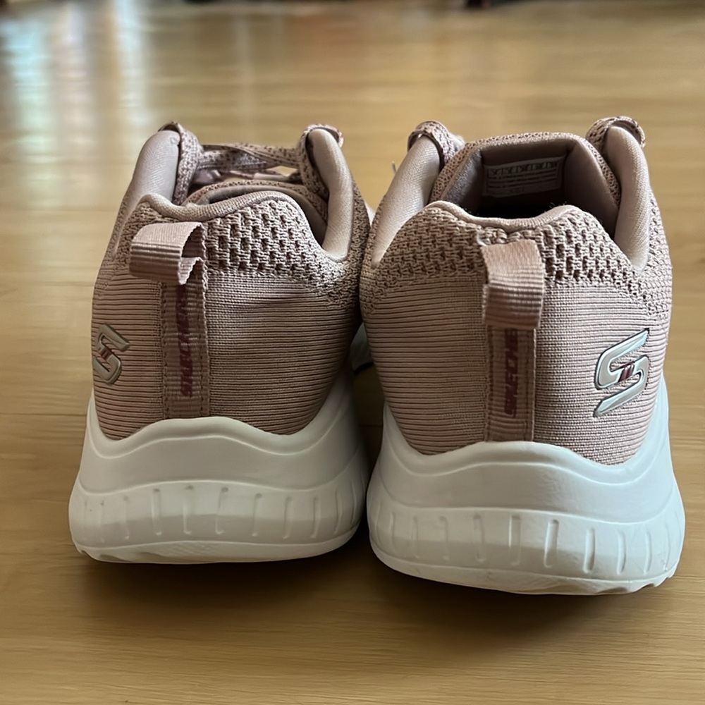 SKECHERS BOBS SQUAD CHAOS WOMENS SNEAKERS MAUVE HUGS FOOT ABSORBS IMPACT SIZE 9 - Picture 6 of 12